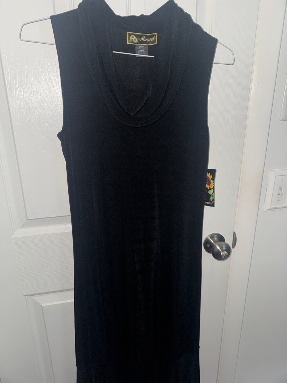 Y2K Mirasol Sleeveless Black Maxi Dress
